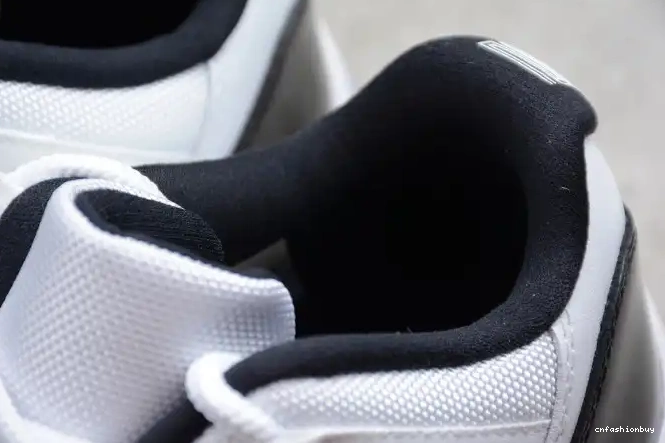 White  Air 